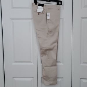 Banana Republic Traveler Chino